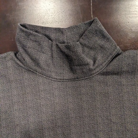 Columbia Turtle Neck Sweater Size Large - Picture 3 of 5